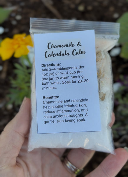 🌼 Chamomile & Calendula bath salts – “Soften the Edges of a Hard Day” 😮💨