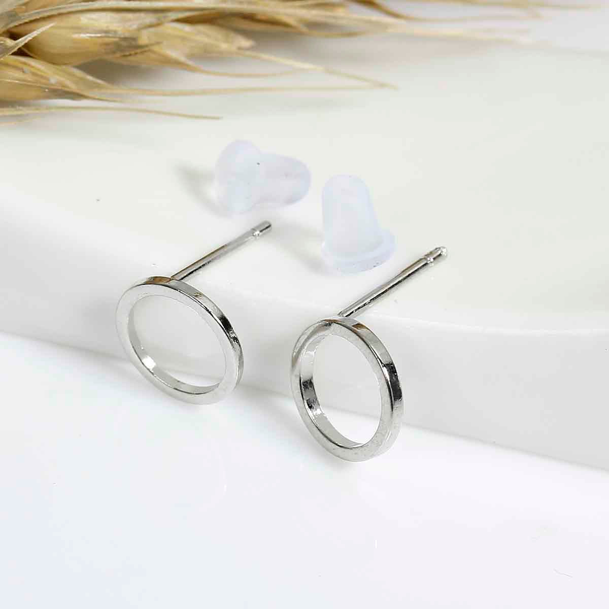 Silver circle earrings